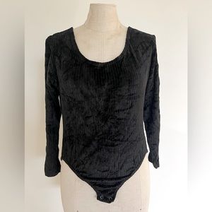 ▪️Alfred Sung Velvet Bodysuit ▪️